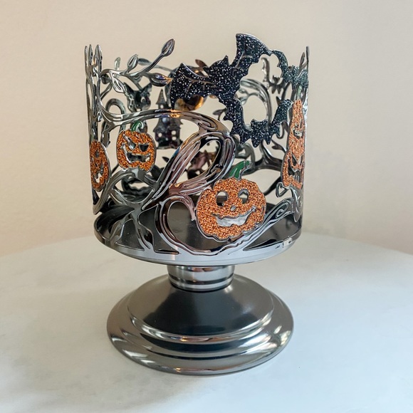 Bath and body works Halloween candle holder - Picture 2 of 4